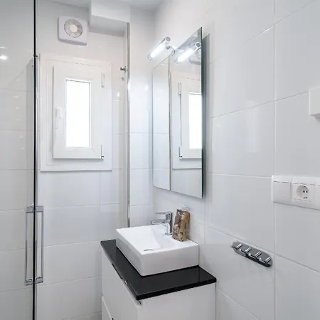 Fuer 6 Personen Ca 105 Qm In Nerja, Andalusien Costa Del Sol Apartment *